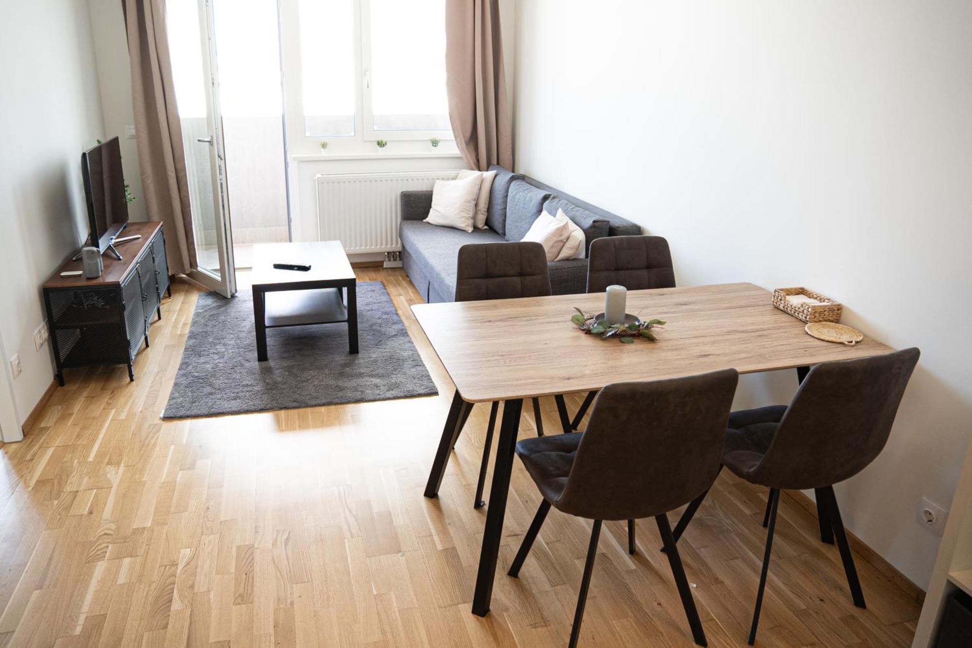 Bright & Modern - Balcony - Apartment Wina Bagian luar foto